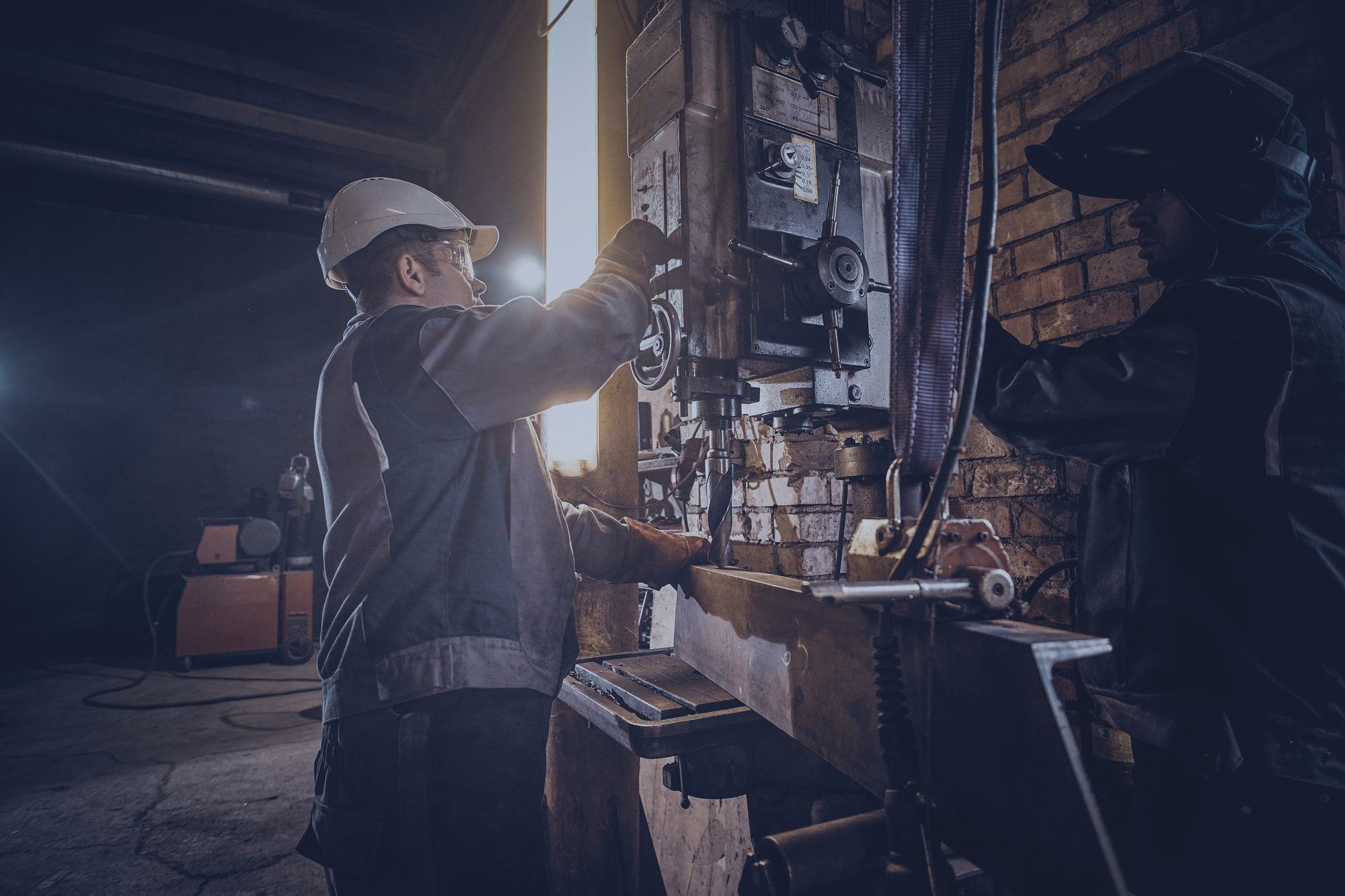 Operations director in an industrial manufacturing environment